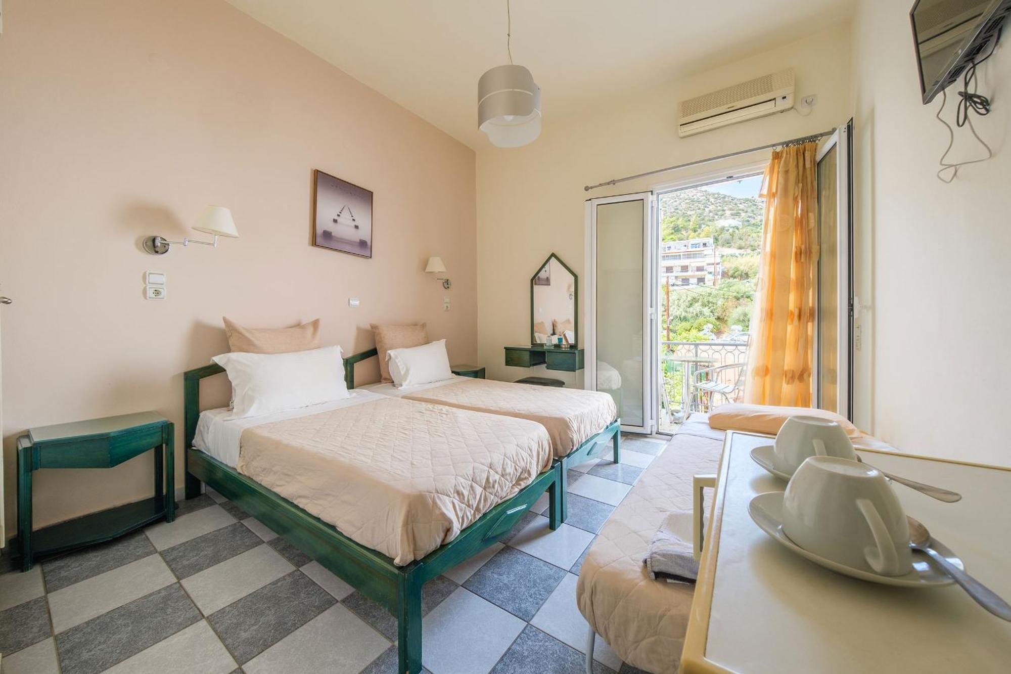 Golden Moon Otel Tolón Dış mekan fotoğraf